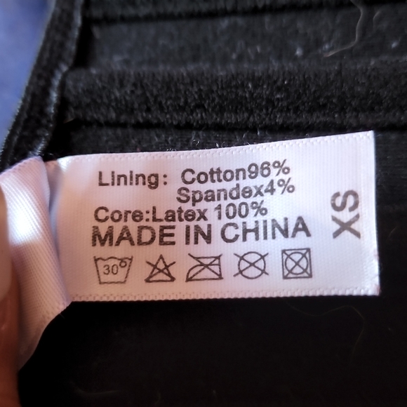 25 bones Yianna waist trainer xs - Picture 3 of 3